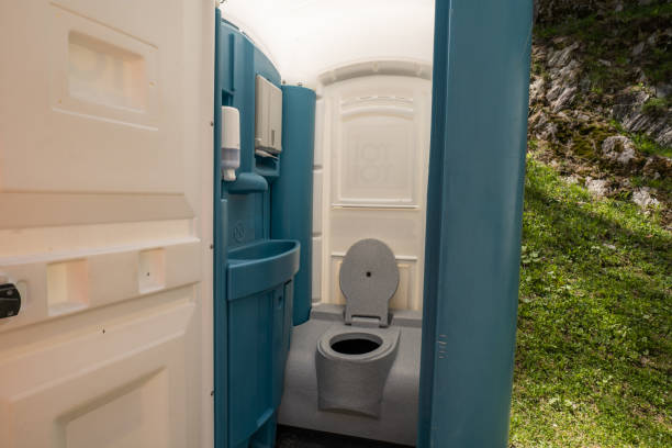 Best Best portable toilet rental  in Cedar Bluff, VA